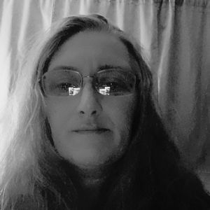 Meet your Posher, Pamie